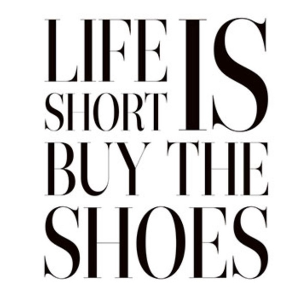 FASHION - Picture 1 of 1